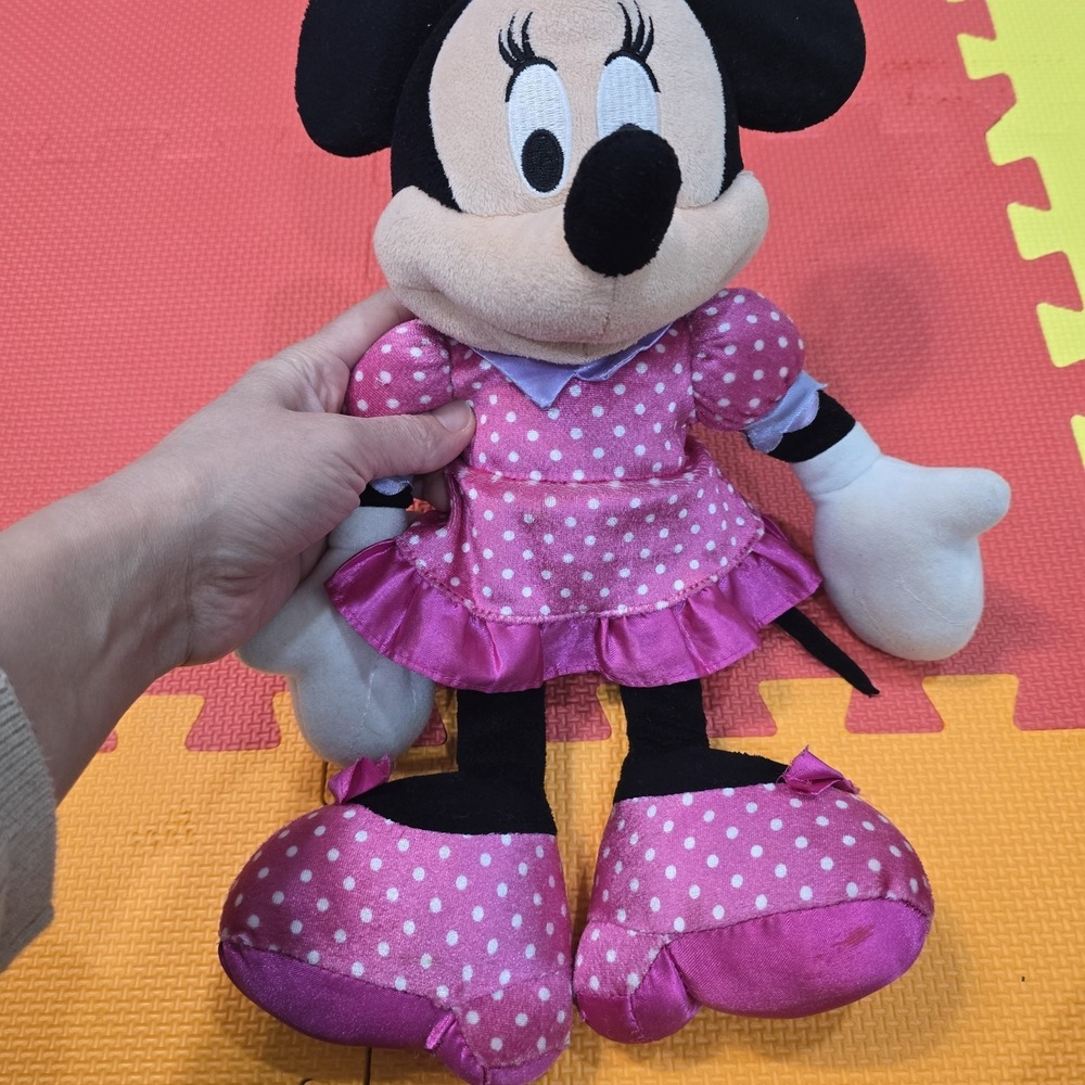 Disney Minnie Mouse 15" Plush Doll Pink Polka Dot Dress Stuffed Animal Just Play